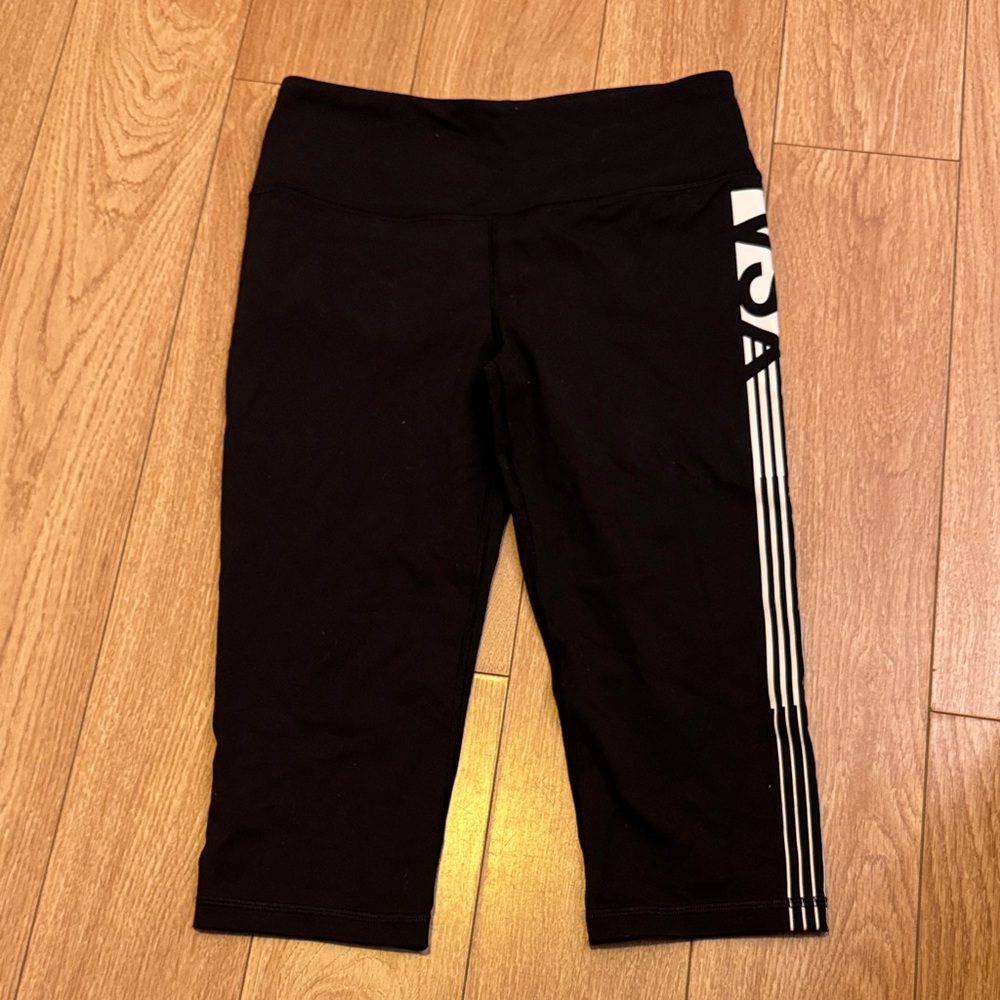 Victoria’s Secret Sport Cropped Black Womens Leggings with White Stripe